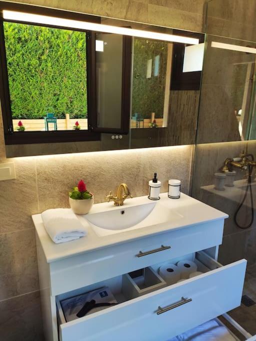 Casa Nueva De Vigo Rural Mos Con Jacuzzi Y Chimenea Para Escapada Romantica Ngoại thất bức ảnh
